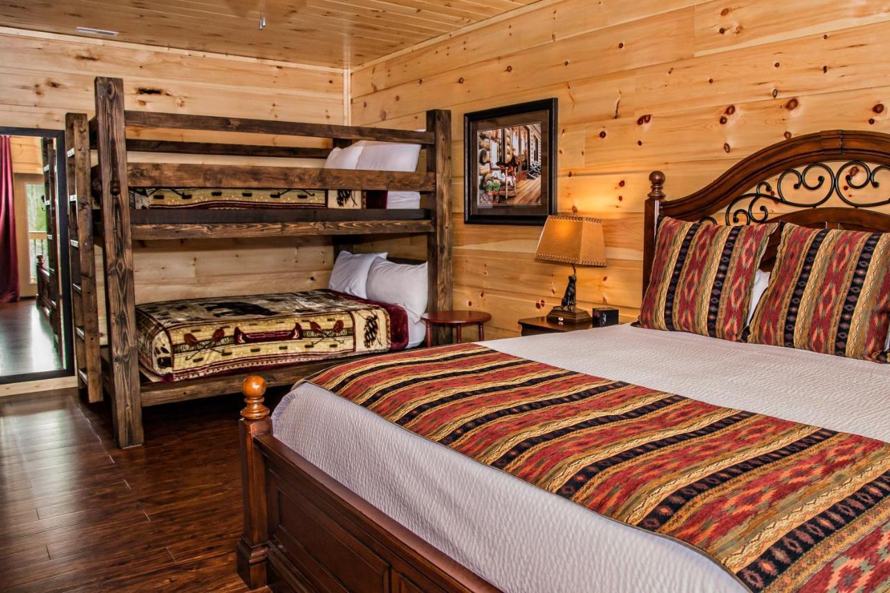 Sycamore Mansion Cabin Pittman Center ภายนอก รูปภาพ